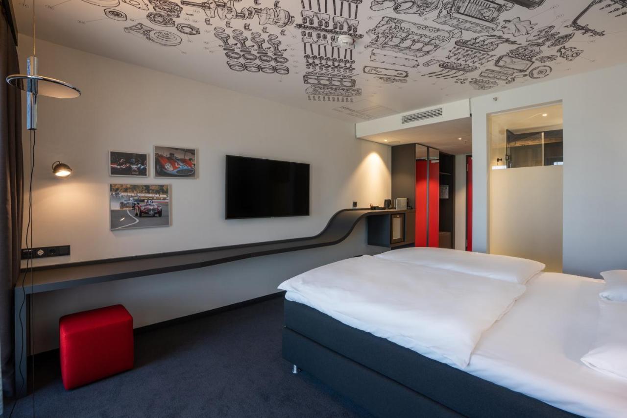 V8 Hotel Koeln At Motorworld Exteriér fotografie