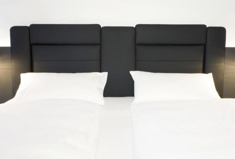 V8 Hotel Koeln At Motorworld Exteriér fotografie