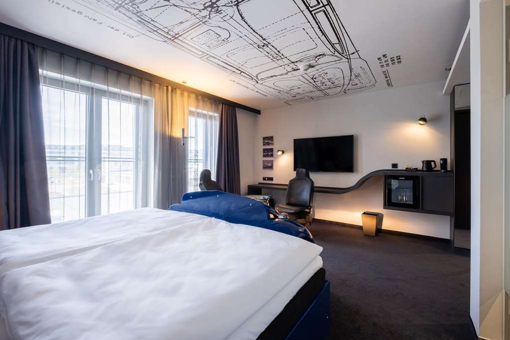 V8 Hotel Koeln At Motorworld Pokoj fotografie